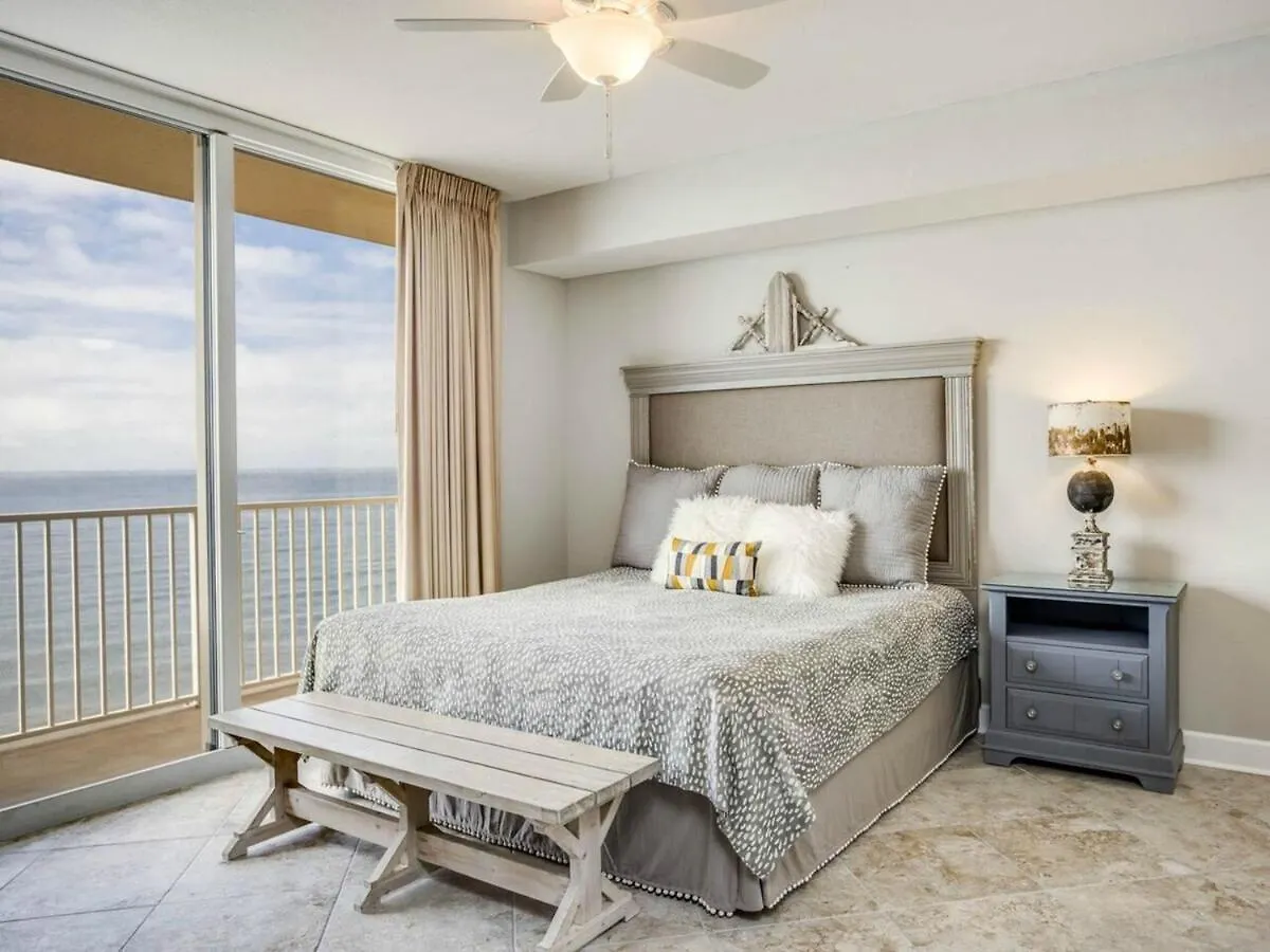 King Master Bedroom, 2 Baths, Free Beach Chairs, Close To Pier Park-1209 巴拿马城