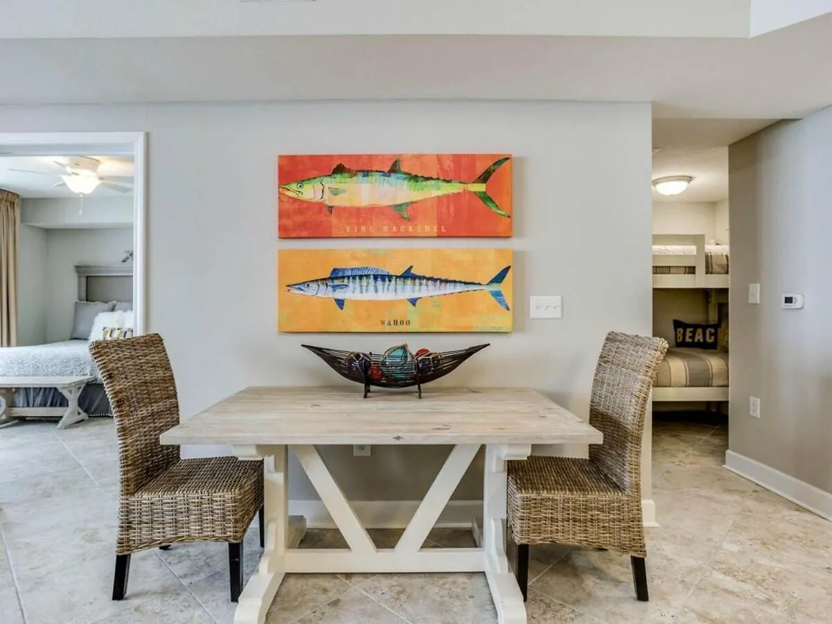 Apartmán King Master Bedroom, 2 Baths, Free Beach Chairs, Close To Pier Park-1209 Panama City Beach