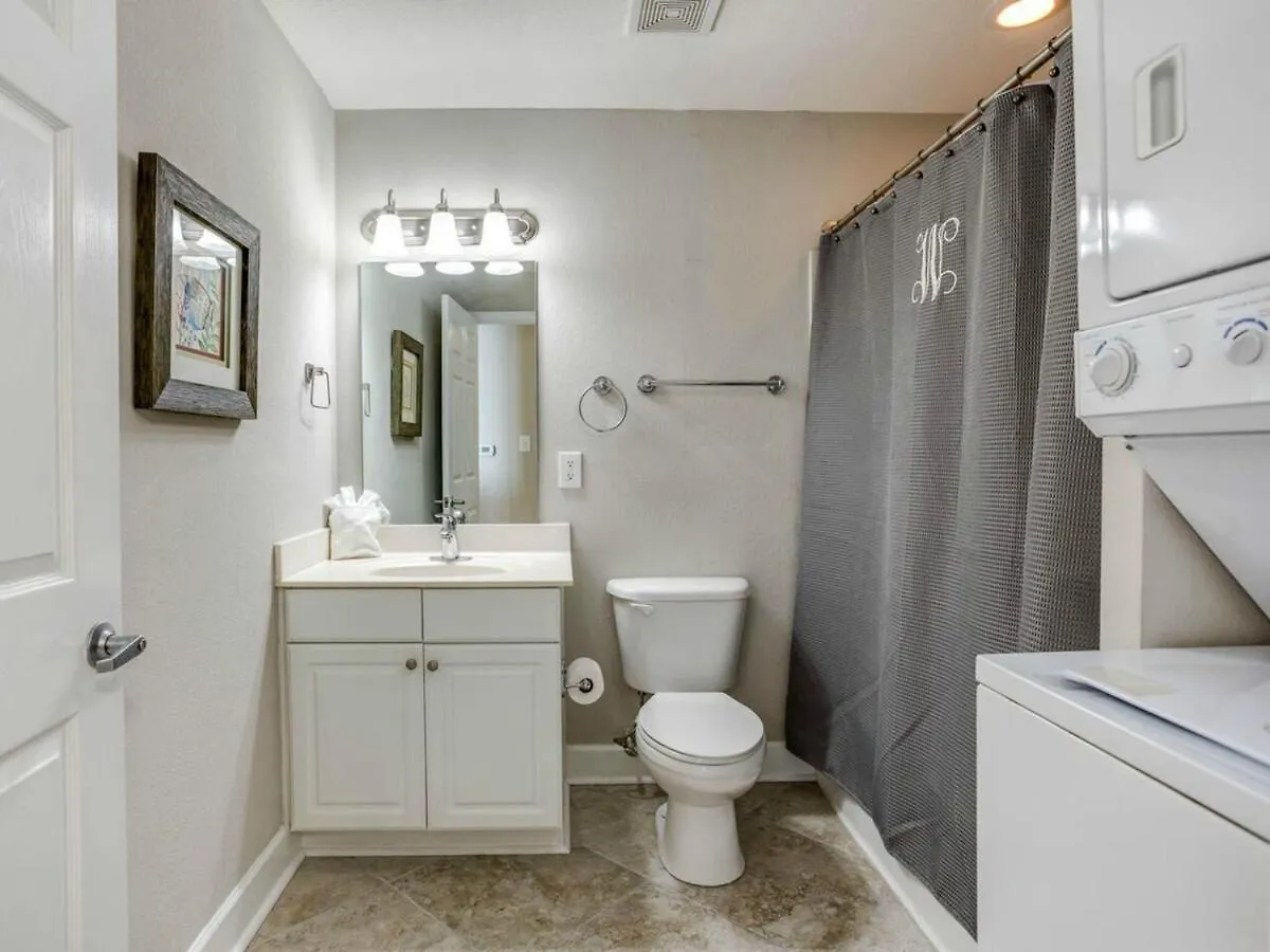 King Master Bedroom, 2 Baths, Free Beach Chairs, Close To Pier Park-1209 パナマシティービーチ 米国